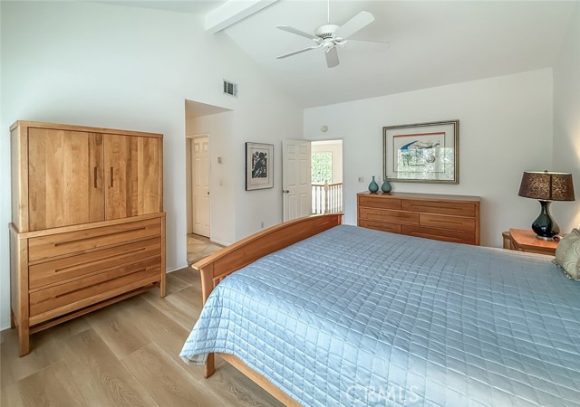 5700 Tanner Ridge Avenue, Westlake Village CA: https://media.crmls.org/medias/3cabe9a3-79a2-476d-85eb-5a8d9cc5c868.jpg