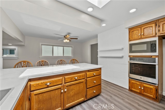 Detail Gallery Image 13 of 32 For 18644 Liggett St, Northridge,  CA 91324 - 3 Beds | 2 Baths