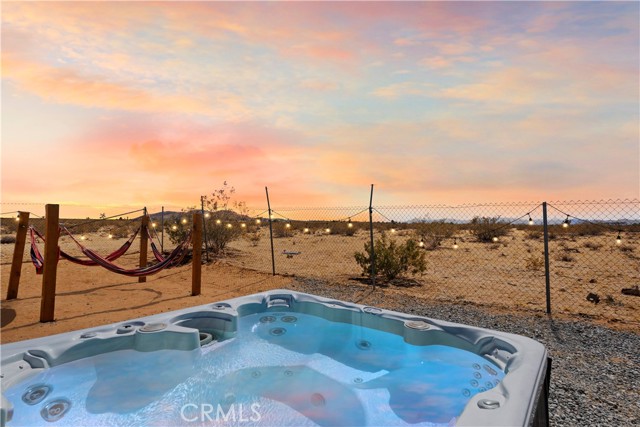 Detail Gallery Image 3 of 21 For 670 Ducor Ave, Landers,  CA 92285 - 4 Beds | 2 Baths