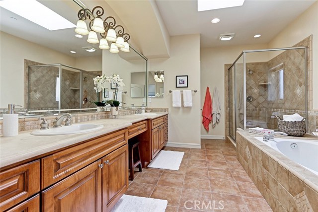 108 Helberta Avenue, Redondo Beach, California 90277, 4 Bedrooms Bedrooms, ,2 BathroomsBathrooms,Residential,Sold,Helberta,SB17041360