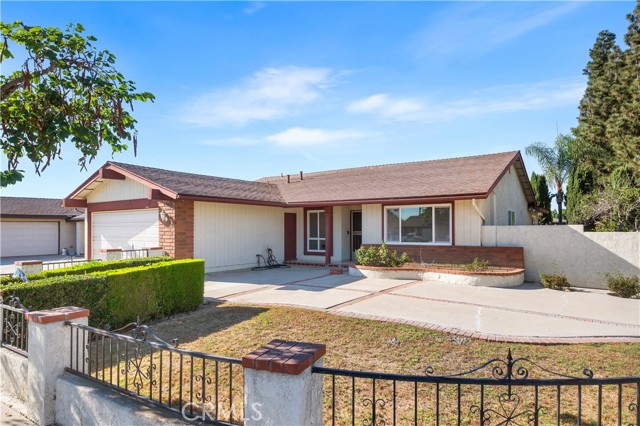 11515 Bertha Street, Cerritos CA: https://media.crmls.org/medias/3cad3a23-bd2c-4a7e-bf50-0e8399bc8074.jpg