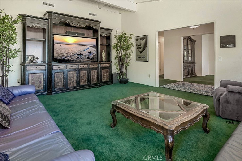 MLS #OC25274602 image #15