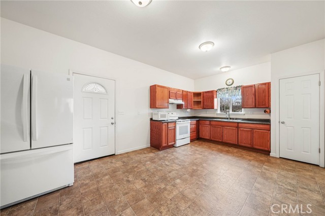 Detail Gallery Image 35 of 74 For 8700 Red Hills Rd, Kelseyville,  CA 95451 - 5 Beds | 3 Baths