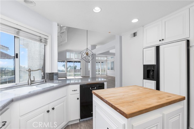 Detail Gallery Image 6 of 14 For 24846 Wave Crest Ln, Dana Point,  CA 92629 - 3 Beds | 2/1 Baths