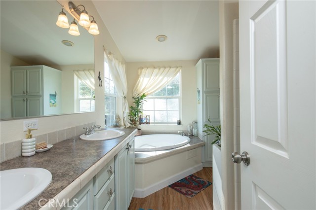 34689 Whispering Springs Lane, Tollhouse CA: https://media.crmls.org/medias/3cadbc57-bc41-4c7e-b2d9-8376eb4856d1.jpg