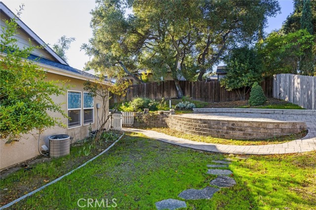 3856 Orillas Way, Atascadero CA: https://media.crmls.org/medias/3caeb378-d7e4-4d86-8e3d-709eb823e3c6.jpg