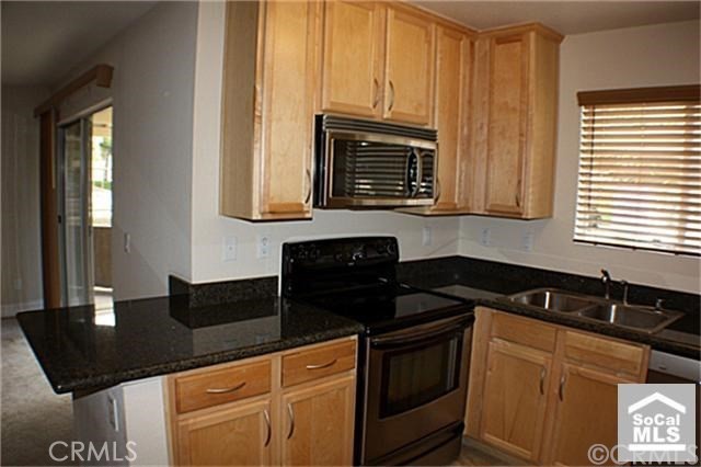 Detail Gallery Image 4 of 4 For 2525 San Gabriel Way #108,  Corona,  CA 92882 - 1 Beds | 1 Baths