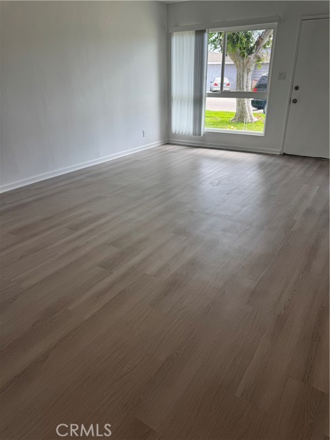 Detail Gallery Image 8 of 24 For 12221 Peacock Ct #4,  Garden Grove,  CA 92841 - 1 Beds | 1 Baths