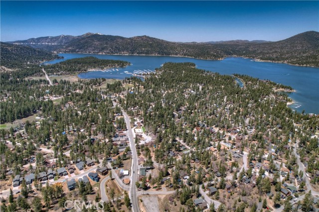 Detail Gallery Image 58 of 59 For 746 Talmadge Rd, Big Bear Lake,  CA 92315 - 3 Beds | 2/1 Baths