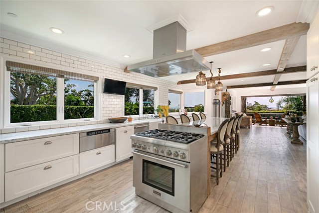 Detail Gallery Image 16 of 39 For 228 Ledroit St, Laguna Beach,  CA 92651 - 4 Beds | 3/1 Baths