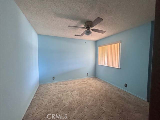 2165 Trenton Court, Merced CA: https://media.crmls.org/medias/3cb0e366-1f38-4e87-95f1-2a9379f27285.jpg