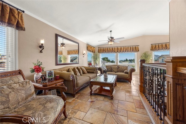 Detail Gallery Image 8 of 48 For 30663 Champion, Canyon Lake,  CA 92587 - 3 Beds | 2 Baths