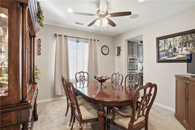 Detail Gallery Image 10 of 62 For 28079 Millstream Ct, Menifee,  CA 92585 - 4 Beds | 3 Baths