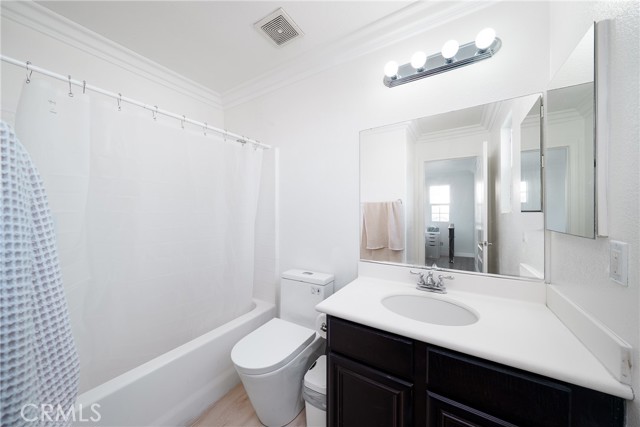 Detail Gallery Image 19 of 29 For 13723 Deerpath, Corona,  CA 92880 - 6 Beds | 5 Baths