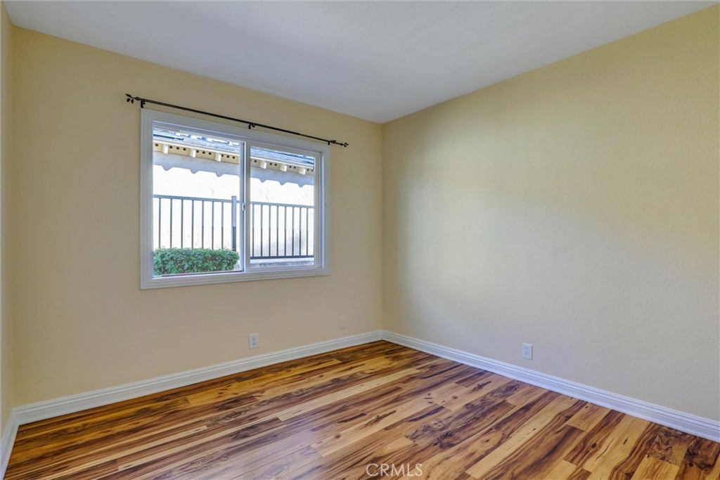 MLS #OC25245187 image #7