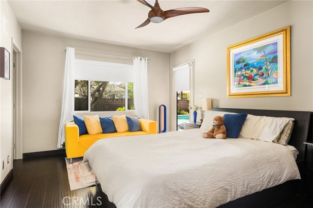 1006 W Pioneer Drive, Anaheim CA: https://media.crmls.org/medias/3cb38aa7-69f5-4610-9dac-81969e1a46d8.jpg