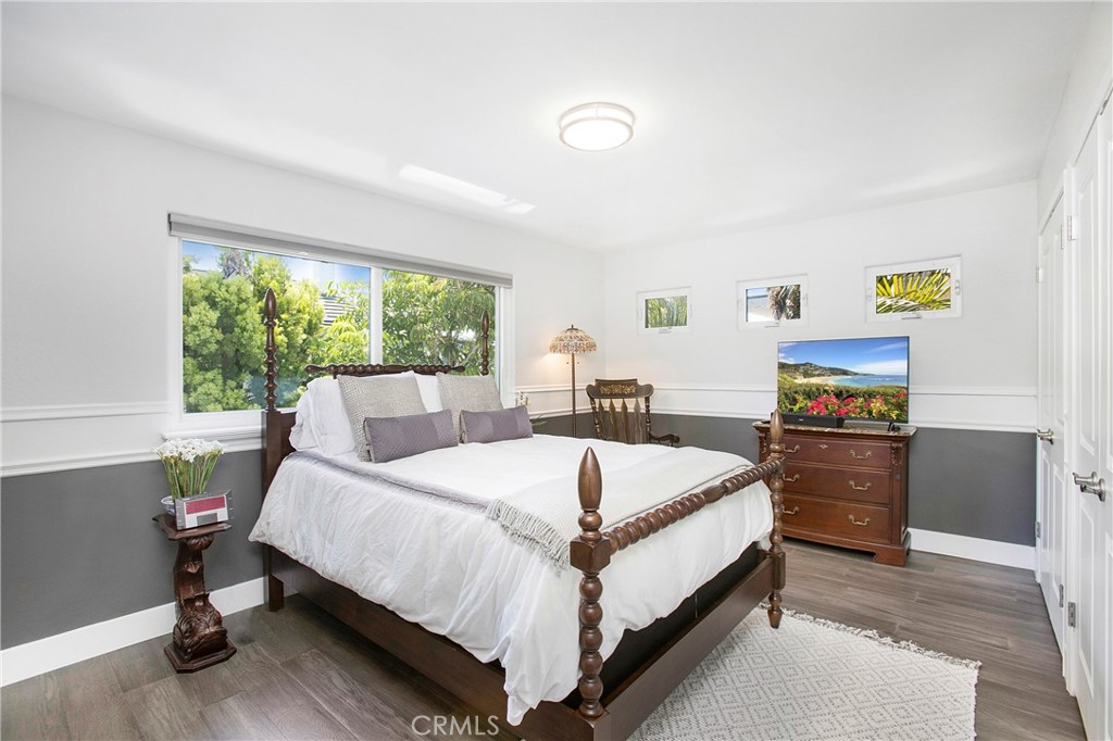 MLS #OC25163421 img 38