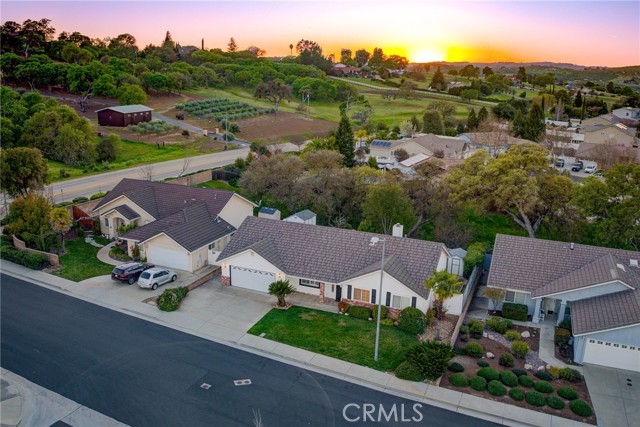 Detail Gallery Image 60 of 60 For 842 Saint Andrews, Paso Robles,  CA 93446 - 3 Beds | 2 Baths