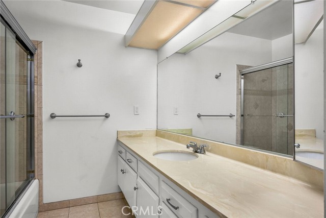 Detail Gallery Image 19 of 31 For 615 S Prospect Ave #205,  Redondo Beach,  CA 90277 - 2 Beds | 2 Baths