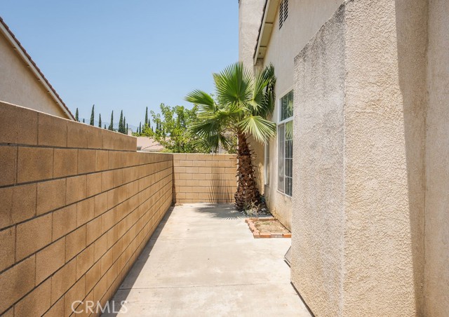 Detail Gallery Image 30 of 33 For 16205 Seville Ave, Fontana,  CA 92335 - 4 Beds | 2 Baths