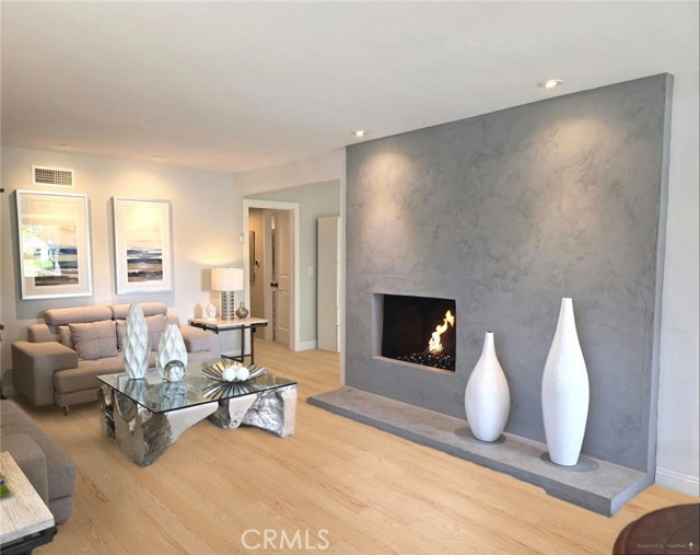 Detail Gallery Image 8 of 52 For 250 Bucknell Rd, Costa Mesa,  CA 92626 - 3 Beds | 2 Baths