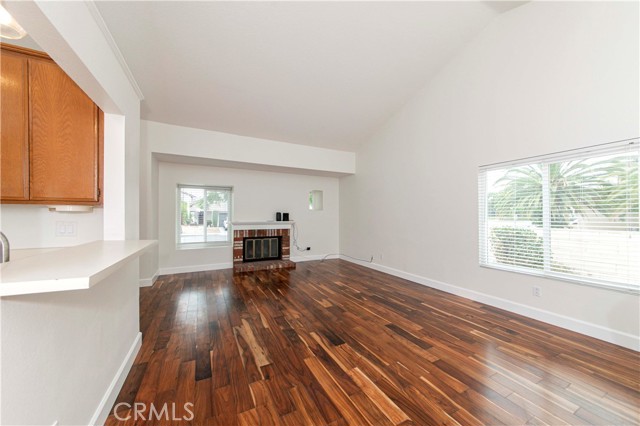 6409 Heatherwood Drive, Jurupa Valley CA: https://media.crmls.org/medias/3cb49b5c-0d8e-43c7-b097-cefd718114d3.jpg