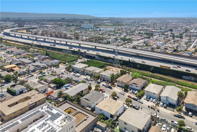 16701 S Denver Avenue, Gardena CA: https://media.crmls.org/medias/3cb54080-b4c1-4ef4-a483-018aea3c71fe.jpg