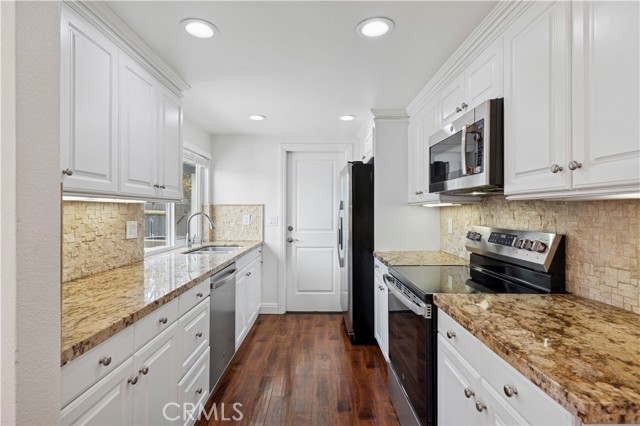 Detail Gallery Image 7 of 19 For 26355 Marina Road, San Juan Capistrano,  CA 92675 - 3 Beds | 1/1 Baths