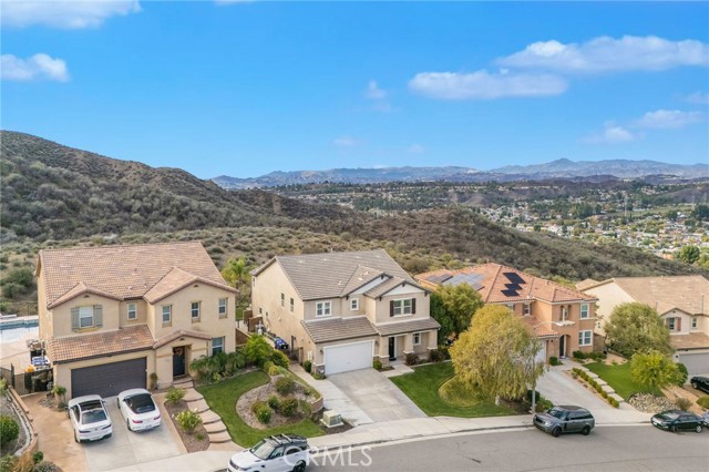 Detail Gallery Image 4 of 52 For 20530 Cheryl Ln, Saugus,  CA 91350 - 5 Beds | 4 Baths