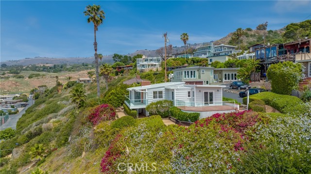 122 Spindrift Lane, Rancho Palos Verdes, California 90275, 2 Bedrooms Bedrooms, ,2 BathroomsBathrooms,Residential,Sold,Spindrift,PV22107434