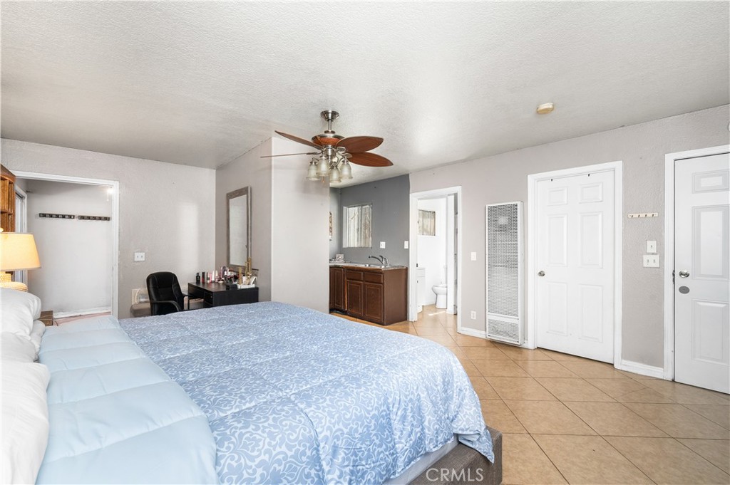 3cb818fe 7c30 4192 Ba54 84d683627564