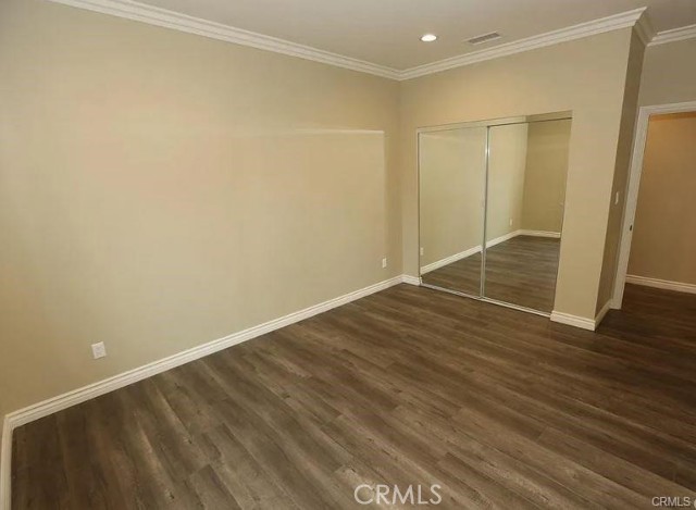 8220 Whitsett Avenue photo 9