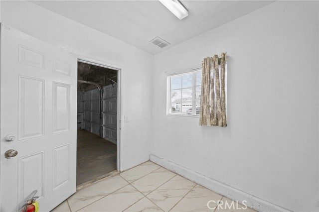 Detail Gallery Image 28 of 37 For 3061 Hampton, Hemet,  CA 92545 - 5 Beds | 2 Baths