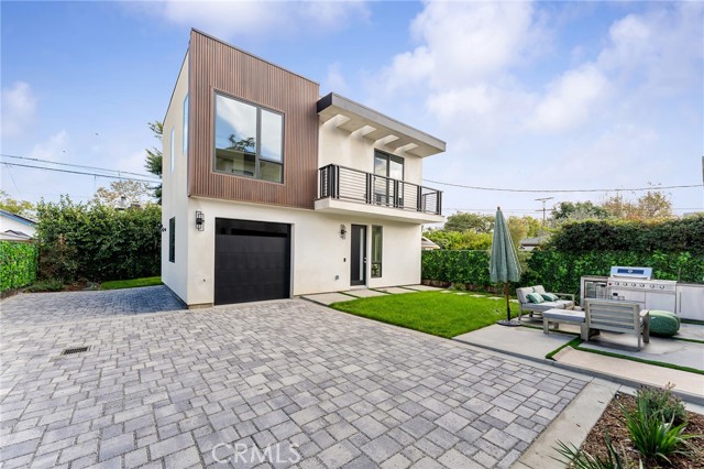 Detail Gallery Image 47 of 70 For 3932 S Minerva Ave, Los Angeles,  CA 90066 - 6 Beds | 6/1 Baths