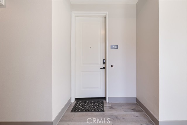 16235 Dawn Way, Tustin CA: https://media.crmls.org/medias/3cb94fbc-40cf-4e32-bb40-904bcc23aa12.jpg