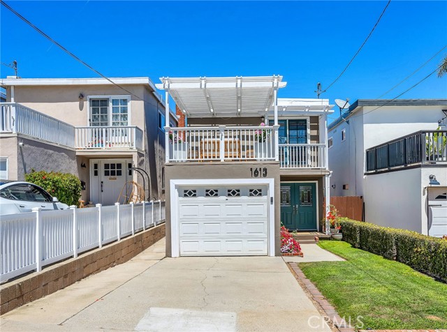 1613 Armour Lane, Redondo Beach, California 90278, 3 Bedrooms Bedrooms, ,1 BathroomBathrooms,Residential,For Sale,Armour,SB26086137