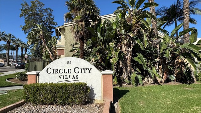 Image 3 of 11 For 760 Rimpau  202