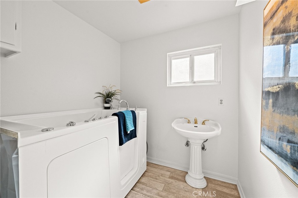 3Cba38D0 5039 44E4 8833 878401317686 1361 N 3Rd, Upland, Ca 91786 &Lt;Span Style='BackgroundColor:transparent;Padding:0Px;'&Gt; &Lt;Small&Gt; &Lt;I&Gt; &Lt;/I&Gt; &Lt;/Small&Gt;&Lt;/Span&Gt;