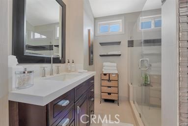 https://media.crmls.org/medias/3cbaea21-ba00-4d10-8e11-2ba4f4621cb0.jpg?preset=X-Large