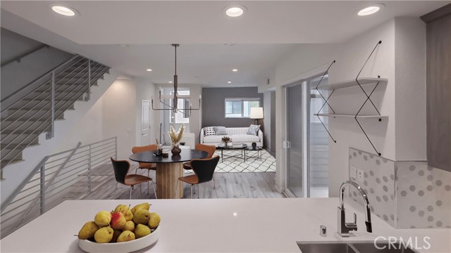 Detail Gallery Image 9 of 13 For 3309 Aria Ln, Los Angeles,  CA 90034 - 3 Beds | 4 Baths