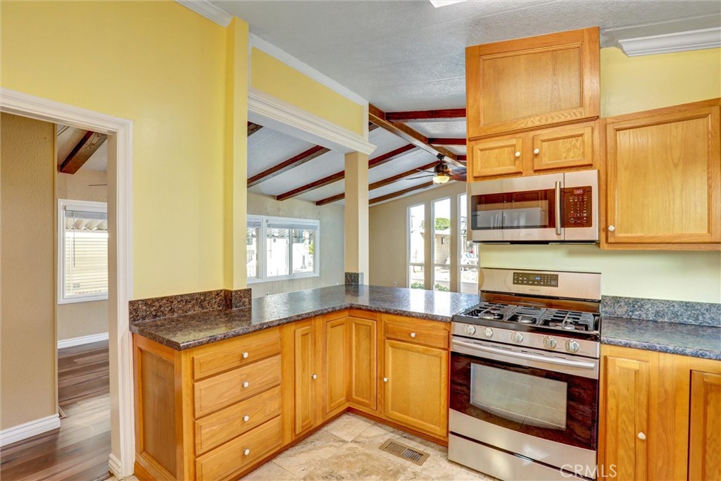 MLS #PW25255318 image #7