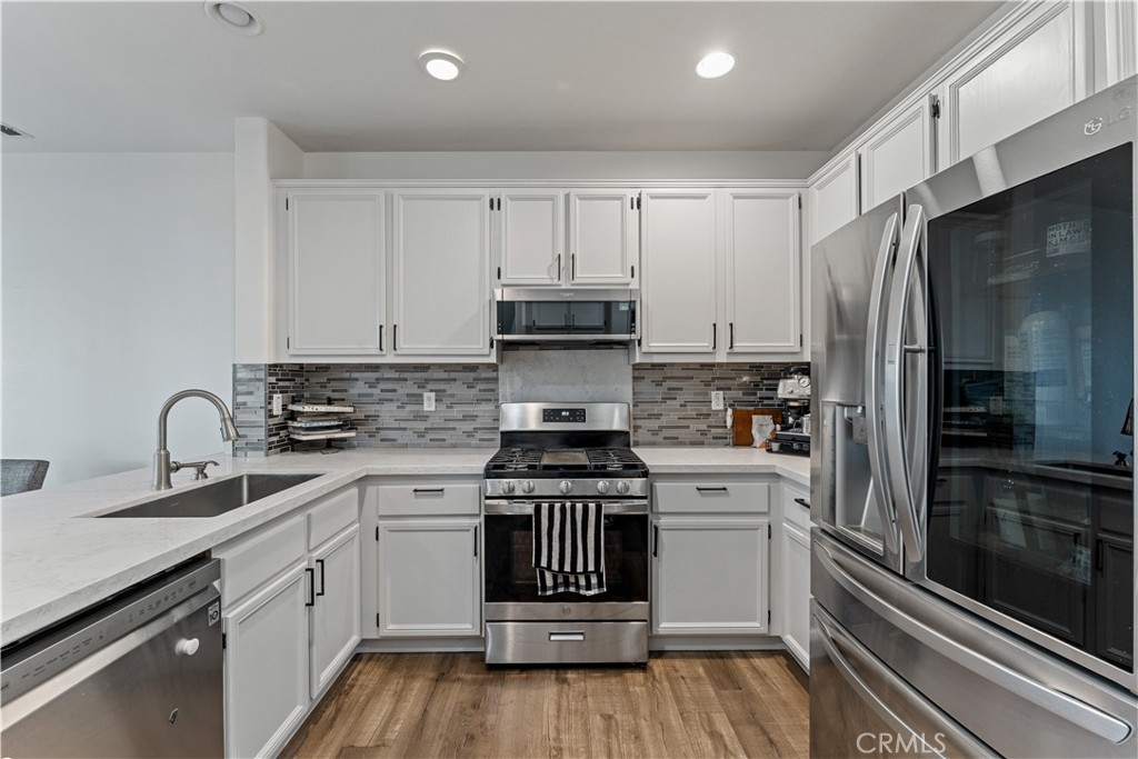 MLS #OC25274563 image #3