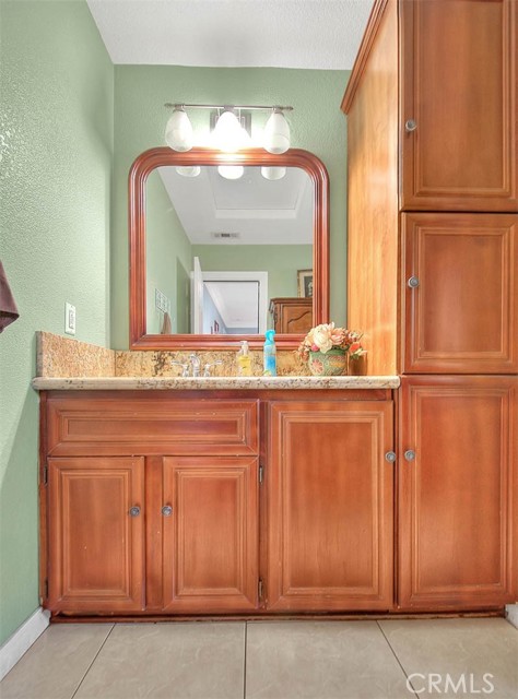 25664 Lola Court, Menifee CA: https://media.crmls.org/medias/3cbd0972-5cdc-43de-8a17-2c318cd47250.jpg