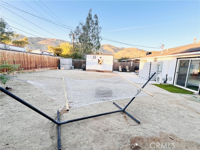 Detail Gallery Image 16 of 16 For 6972 Tamarisk Ave, Yucca Valley,  CA 92284 - 2 Beds | 1 Baths