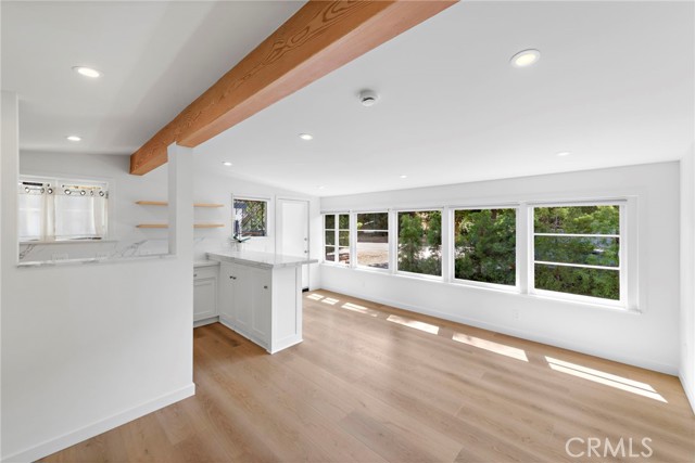 21062 Laguna Canyon Road, Laguna Beach CA: https://media.crmls.org/medias/3cbe3c63-fc85-482a-9540-cd0fe8f70bae.jpg