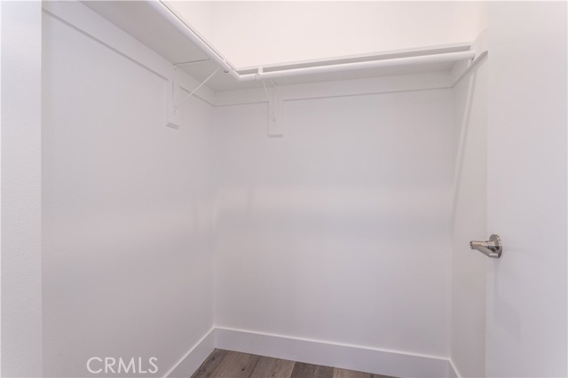 1032 N Oxford Avenue, Los Angeles CA: https://media.crmls.org/medias/3cbe4cc9-1c31-4e30-aed2-7782d0f29141.jpg