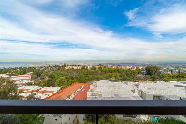 5987 Peacock Ridge Road, Rancho Palos Verdes, California 90275, 2 Bedrooms Bedrooms, ,2 BathroomsBathrooms,Residential,Sold,Peacock Ridge,PV22004638