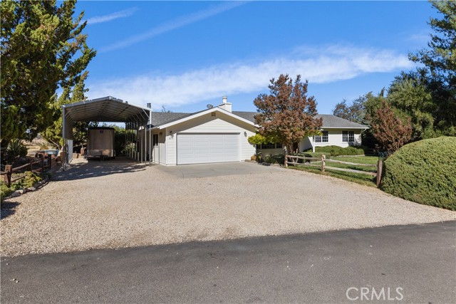 Detail Gallery Image 1 of 53 For 6270 Wild Horse Pl, Paso Robles,  CA 93446 - 3 Beds | 2 Baths