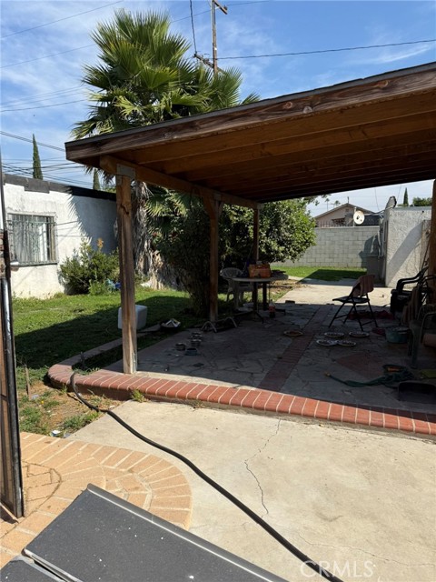1229 E 89th Street, Los Angeles CA: https://media.crmls.org/medias/3cc05163-f813-4006-b6b4-9641278e6be2.jpg