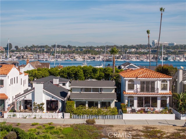 Detail Gallery Image 16 of 23 For 1309 E Balboa Bld, Newport Beach,  CA 92661 - 2 Beds | 2 Baths